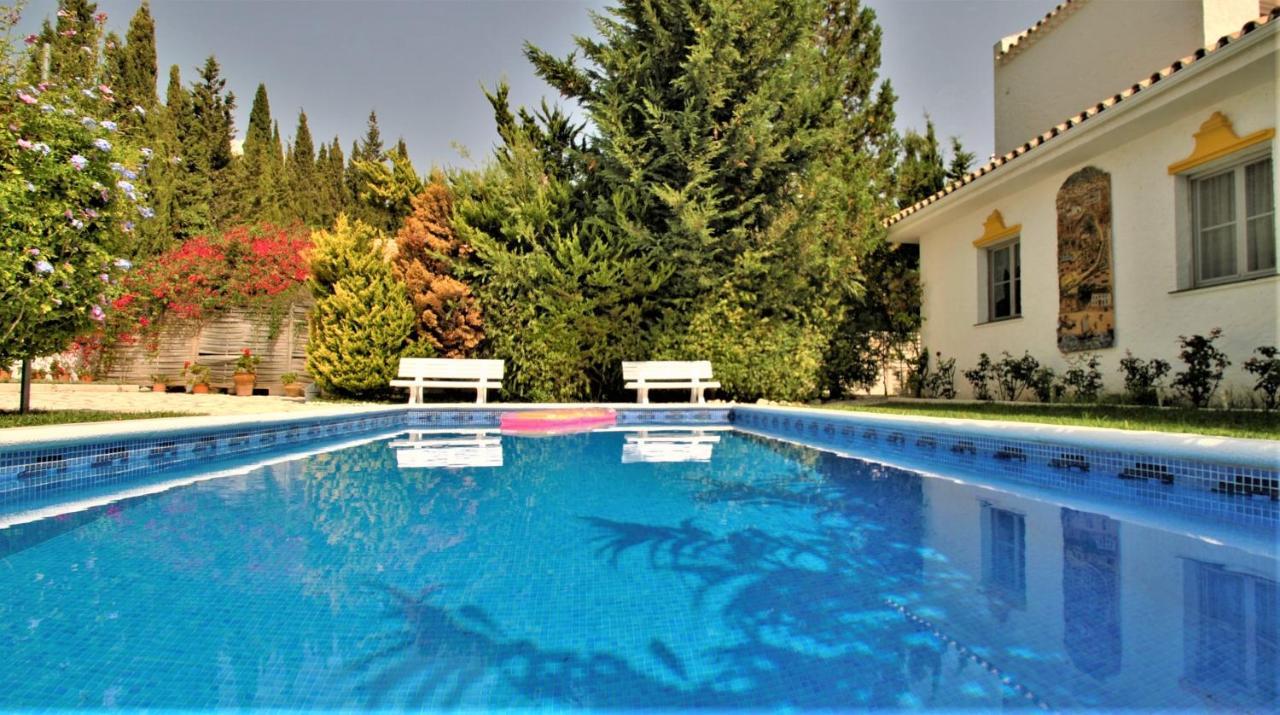 Holiday Villa In 10 Min From Fuengirola Beach With Sea Views Pool Bbq Parking Wifi Aircon Big Garden Михас Екстериор снимка
