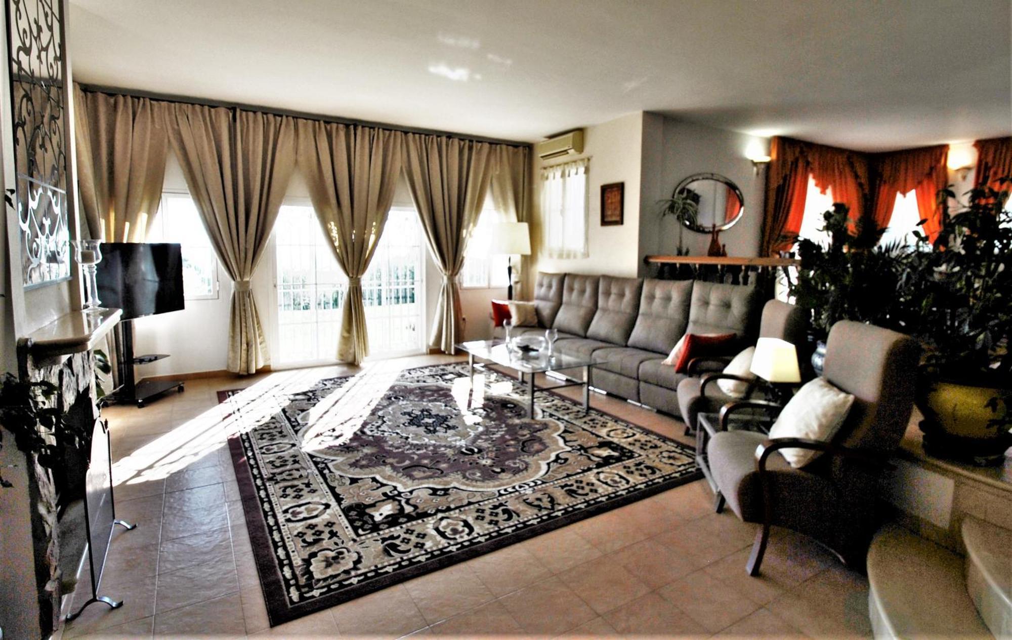 Holiday Villa In 10 Min From Fuengirola Beach With Sea Views Pool Bbq Parking Wifi Aircon Big Garden Михас Екстериор снимка